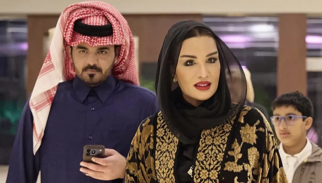 الشيخة موزا تتألّق في جائزة سمو الأمير الوالد للفروسية في قطر