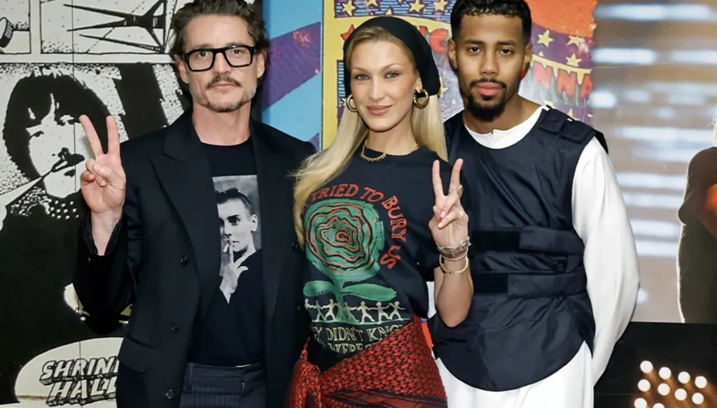 بيلا حديد بالكوفية الفلسطينية هزّت عالم الموضة بإطلالة أقوى من أيّ خطاب