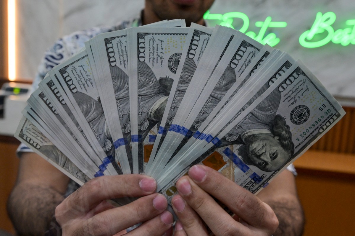 ارتفع مؤشر الأسهم القياسي في إندونيسيا بنسبة 5% عند الفتح (أ ف ب)