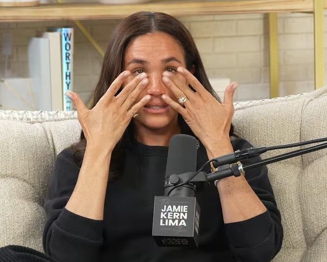 ميغان ماركل تبكي في البودكاست مع جايمي كيرن ليما (إنستغرام)