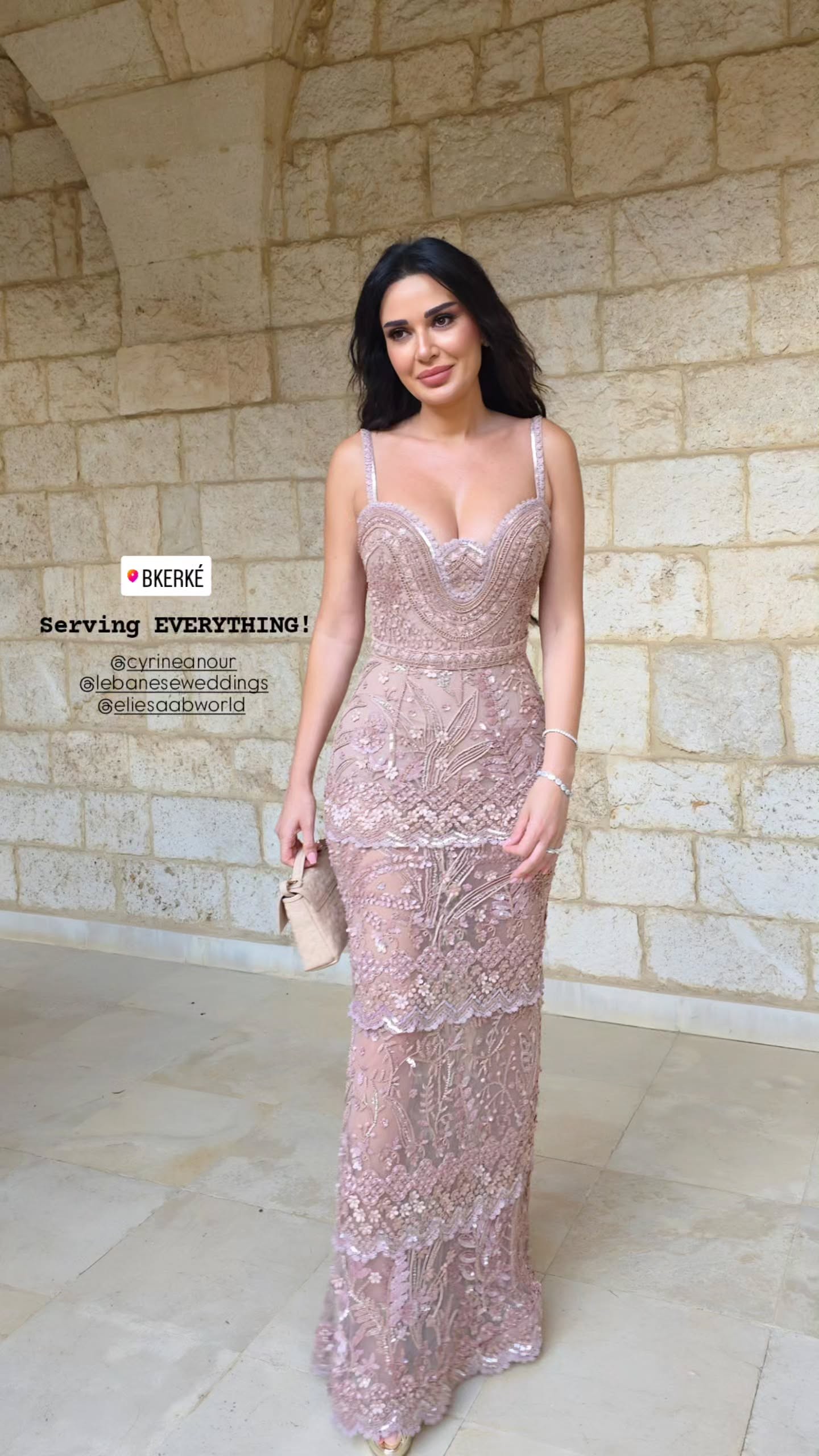 سيرين عبد النور في حفل زفاف سيليو صعب وزين قطامي (من حساب Lebanese Weddings).