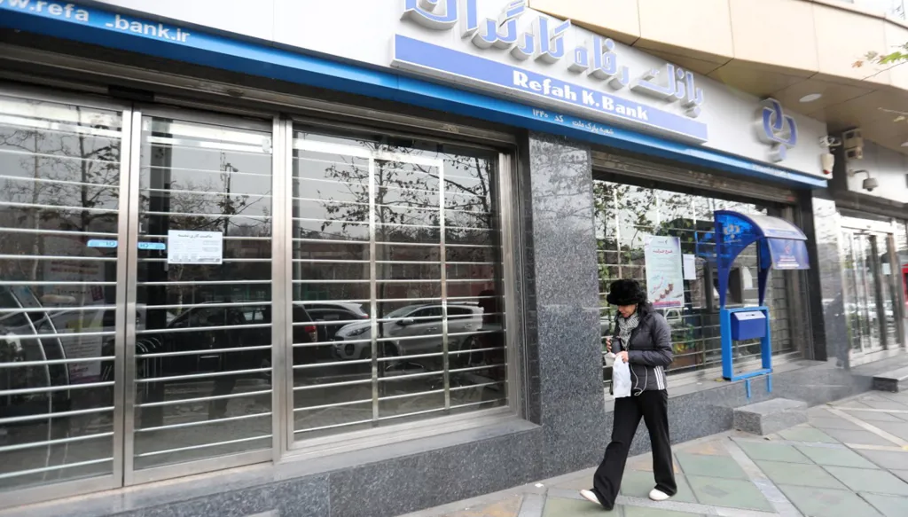 إيران... إغلاق مبكر لمراكز التسوّق في طهران لتوفير الطاقة