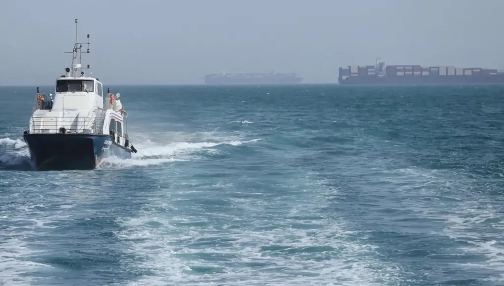 Tehran could withstand blockade for four months, CIA report shows, as fighting flares