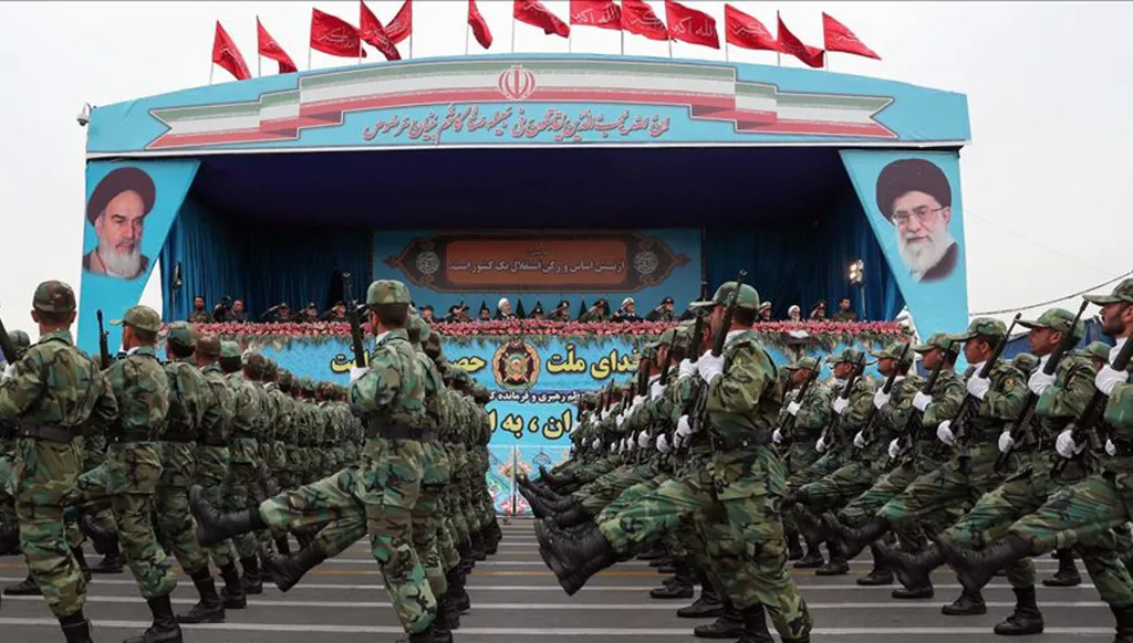 إيران تختبر دفاعتها الجوية في ثاني مناورة خلال الأيام الأخيرة