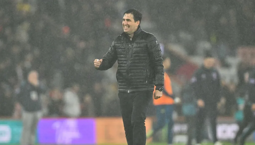 أندوني إيراولا وبورنموث... دروس في البناء لا في الإنفاق