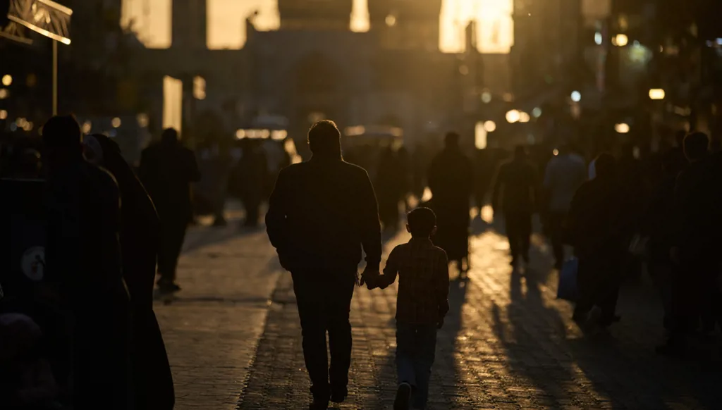 US journalist kidnapped in Baghdad and security forces hunt captors, Iraqi officials say