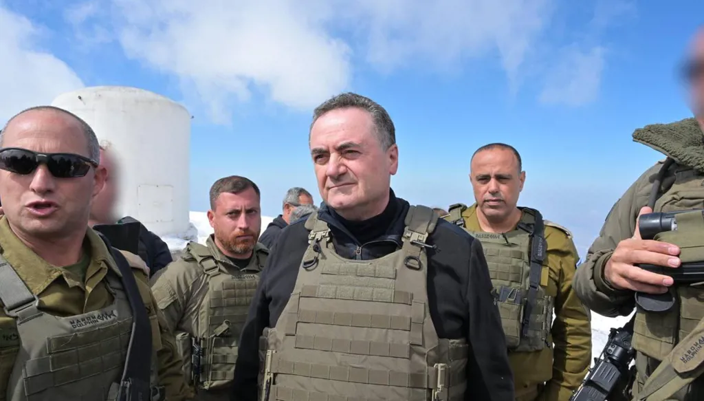 وزير الدفاع الإسرائيلي: نستعد للبقاء في سوريا لفترة غير محدودة