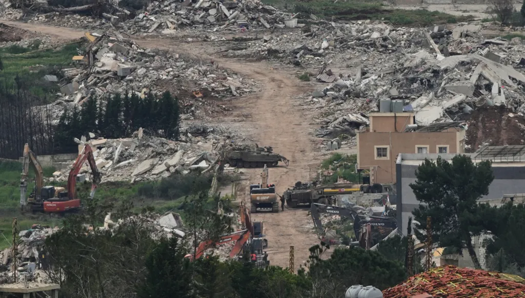 Lebanon Condemns Israeli Home Demolitions Post-Ceasefire (AP)