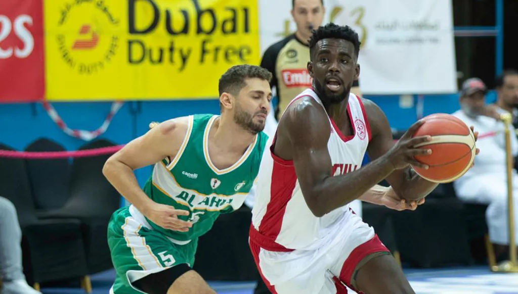 الاتحاد الليبي يحسم الديربي ويعبر إلى نصف نهائي دبي الدولية