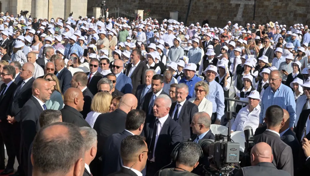جوزف عون، سليمان فرنجية، جبران باسيل (نبيل إسماعيل)