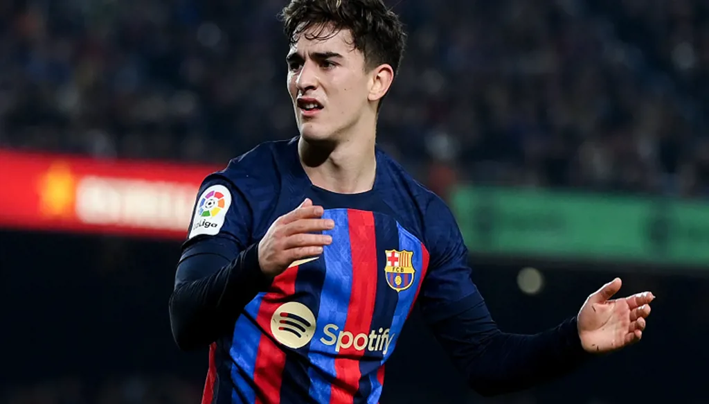 برشلونة يُمدد تعاقده مع غافي