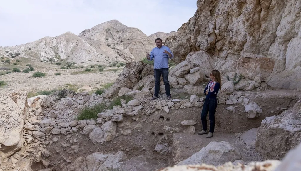 دراسة تكشف عن استيطان بشري طويل الأمد في الفاية يعود إلى 125 ألف عام