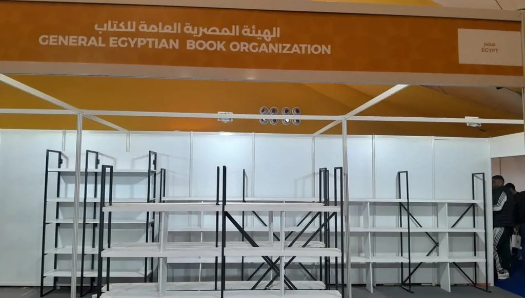 شحن الكتب المصرية الى معرض الرباط يثير سجالات... الأفضلية لقيادات "الناشرين"؟