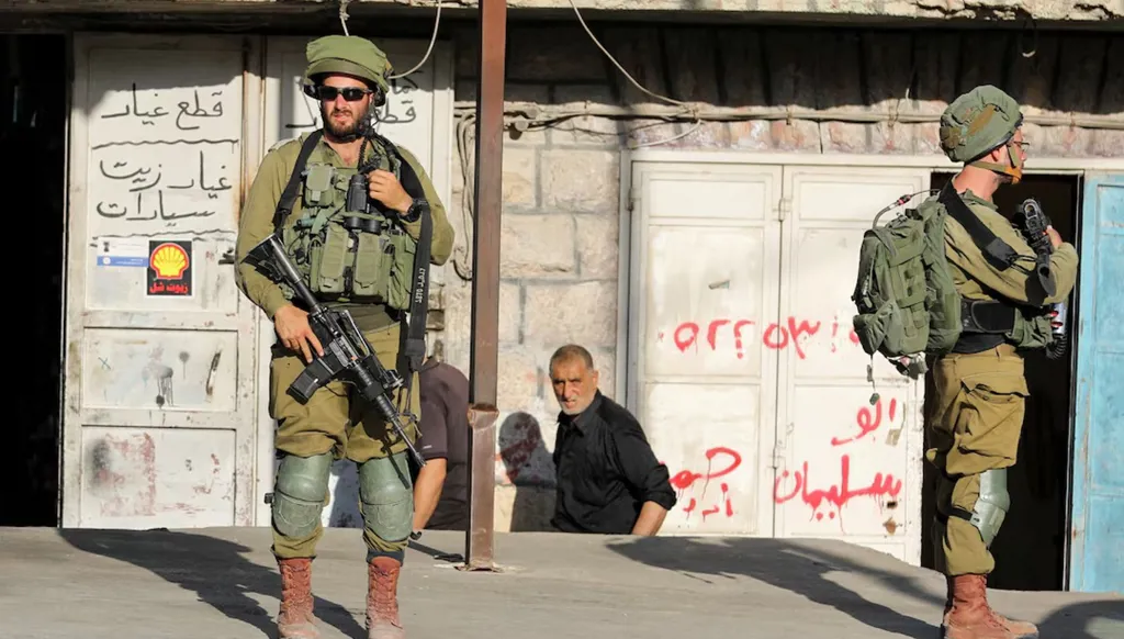 مشاهد بثّها الجيش الإسرائيلي لإخلاء قتلاه وجرحاه من جنوب لبنان (فيديو)