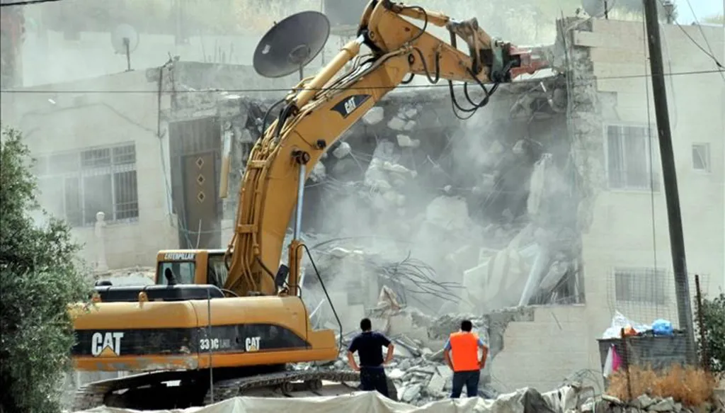 محافظة القدس: السلطات الإسرائيلية تهدم منازل لإنشاء الحدائق التوراتية