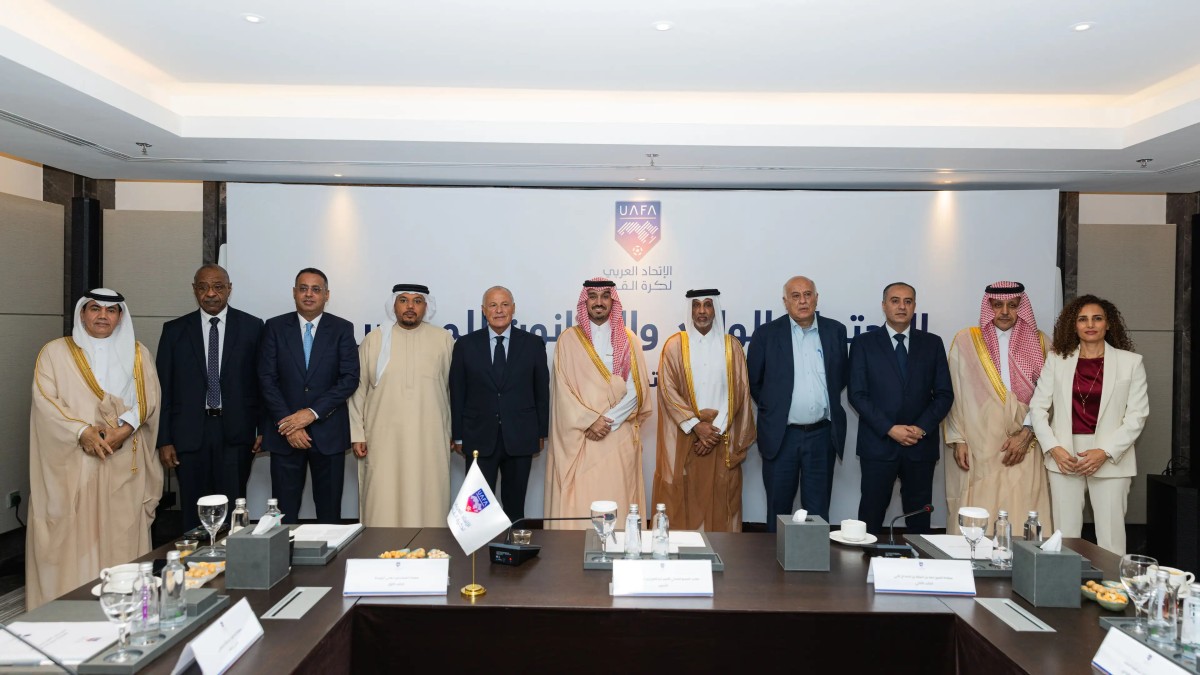 اجتماع الاتحاد العربي لكرة القدم في جدة.