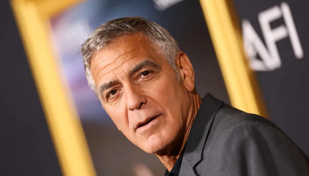 جورج كلوني يردّ بسخرية على دونالد ترامب