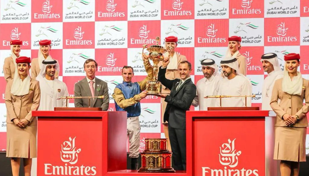 "هيت شو" يفاجئ الجميع بفوز درامي في كأس دبي العالمية