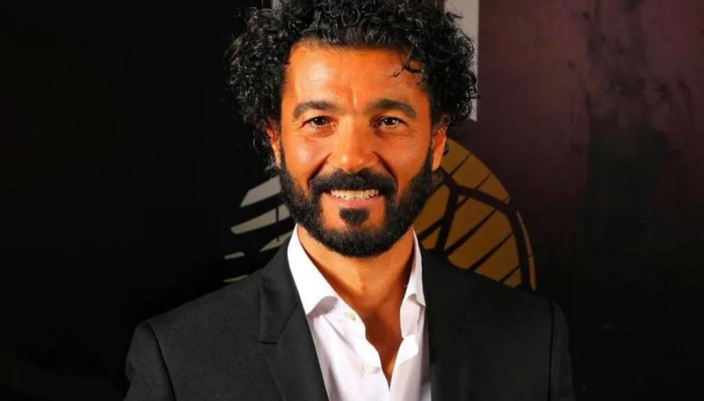 استبعاد خالد النبوي من بطولة مسلسل "مصطفى محمود"