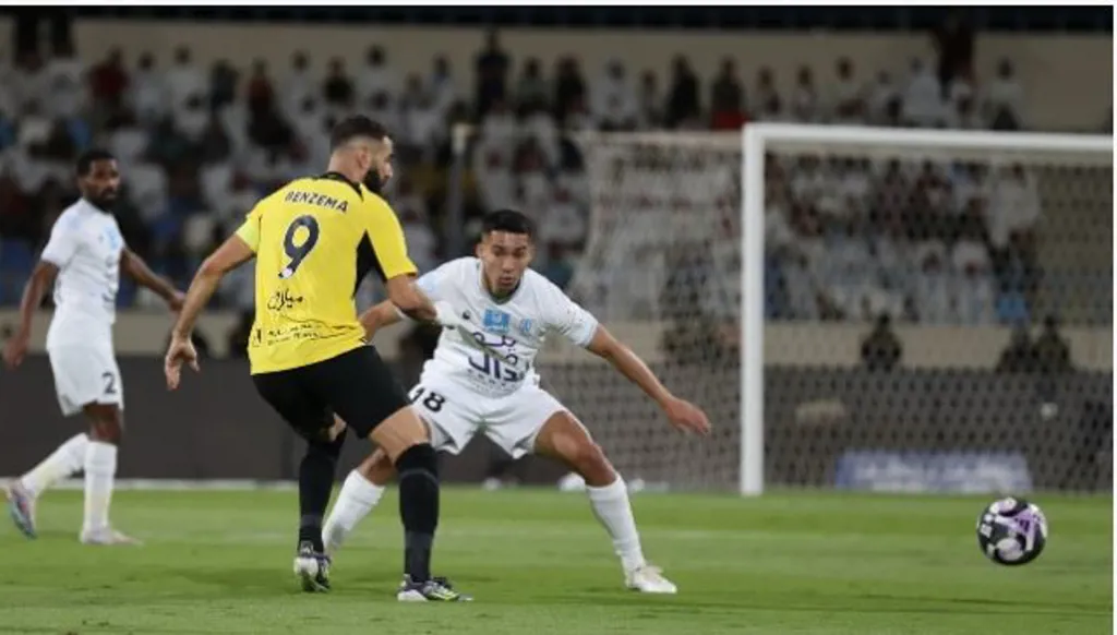 الإتحاد للحفاظ على صدارة دوري روشن ومواجهة صعبة للهلال