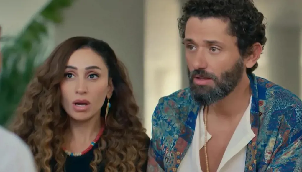 ميمي جمال تحسم حقيقية زواج دينا الشربيني وكريم محمود عبد العزيز