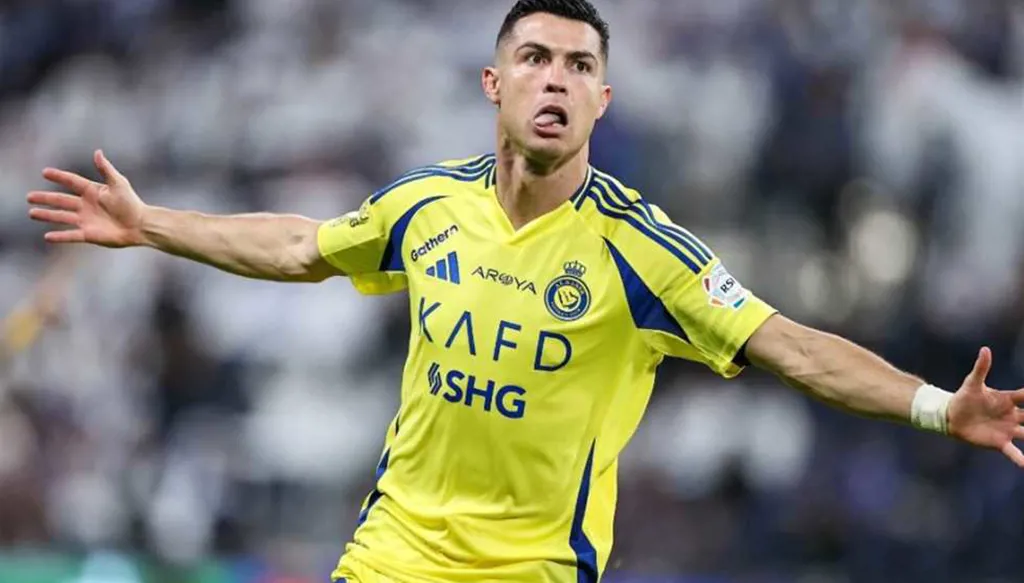 موعد الإعلان عن تجديد عقد رونالدو مع النصر