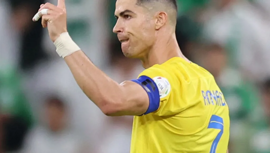 كريستيانو رونالدو يروج لكأس العالم 2034 بالسعودية (فيديو)