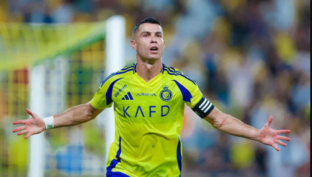 النصر يتفق مع كريستيانو رونالدو على تمديد عقده