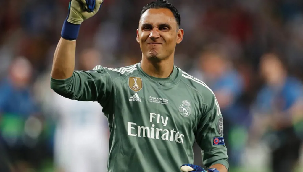 نافاس ينضم إلى بوماس المكسيكي