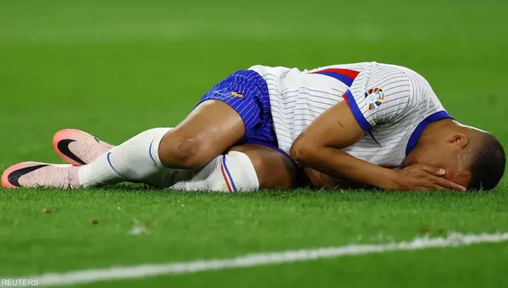 ديشان يزيد مخاوف ريال مدريد بشأن إصابة مبابي