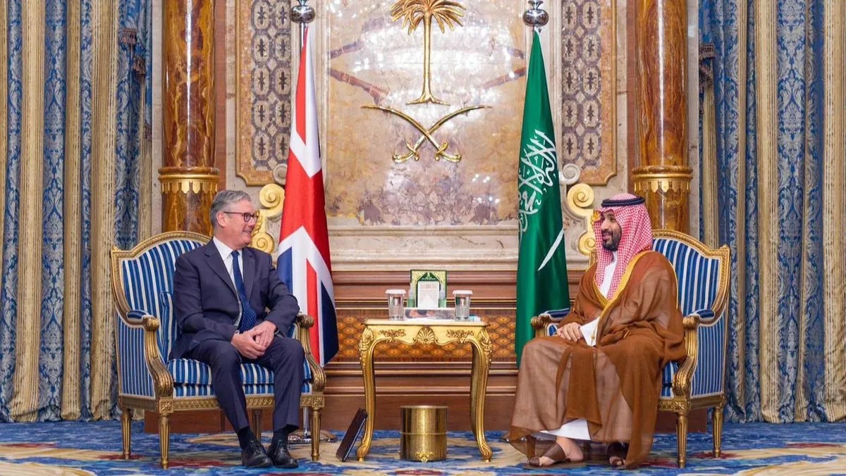 كير ستارمر ومحمد بن سلمان في جدة، السعودية، في 8 نيسان أبريل 2026 (واس)