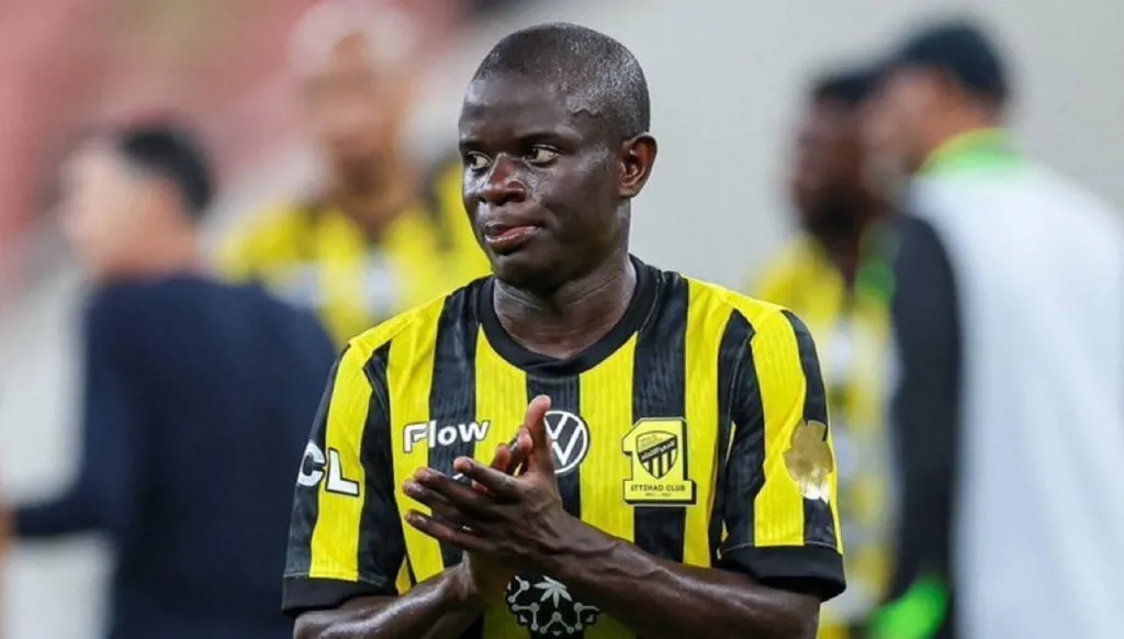 فشل صفقة التبادل بين كانتي والنصيري... ماذا حصل بين الاتحاد وفنربخشة؟