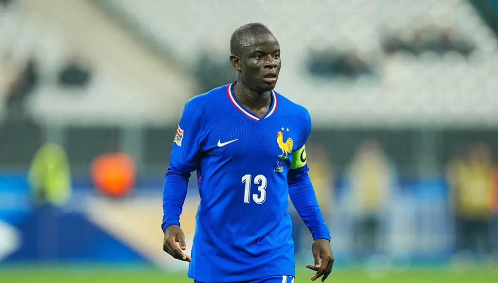 كانتي "الأسطورة الهادئة" التي لا تعرف السقوط