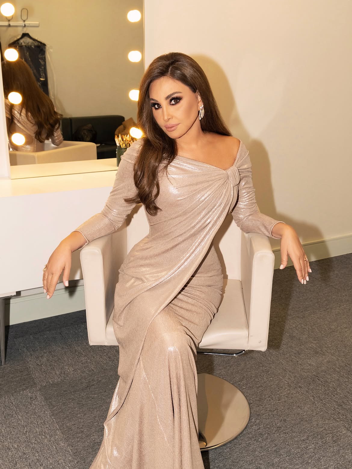 إطلالة إليسا من حفلها في الكويت (إنستغرام).