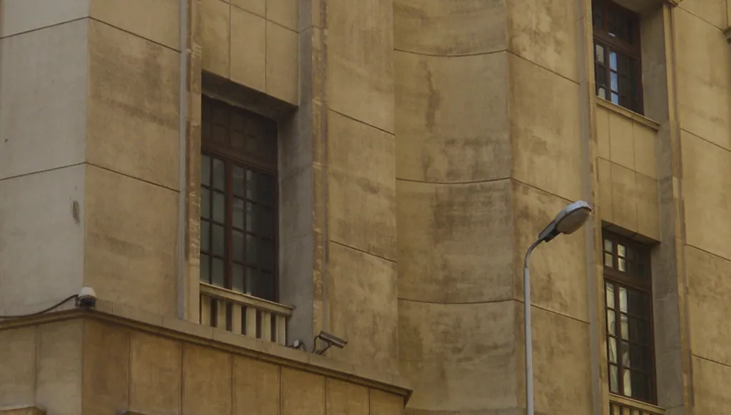 مصر تطرح عملة معدنية فئة 2 جنيه.. ما الأسباب وهل سيختفي الجنيه؟