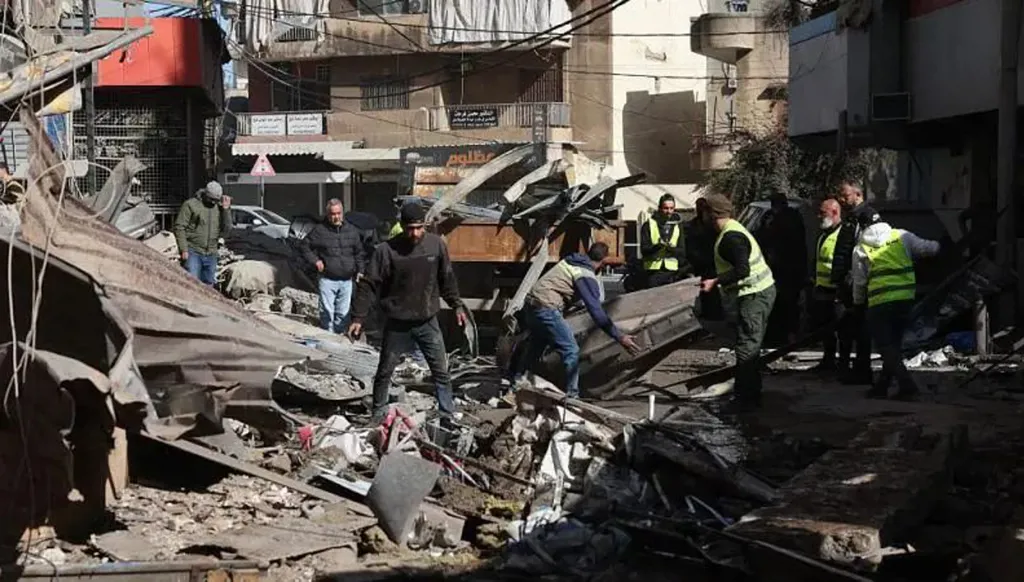 ضربات متزامنة خلال دقائق: دور التكنولوجيا في الهجمات الإسرائيلية