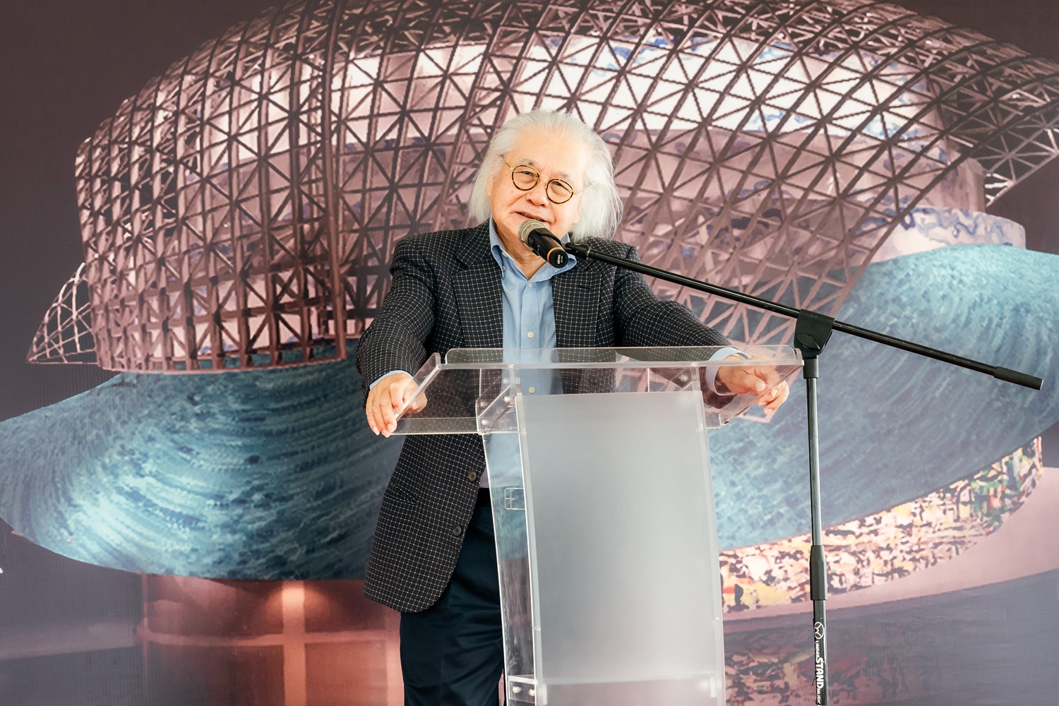 الفنان وصاحب المبادرات لين شيانغ شيونغ.