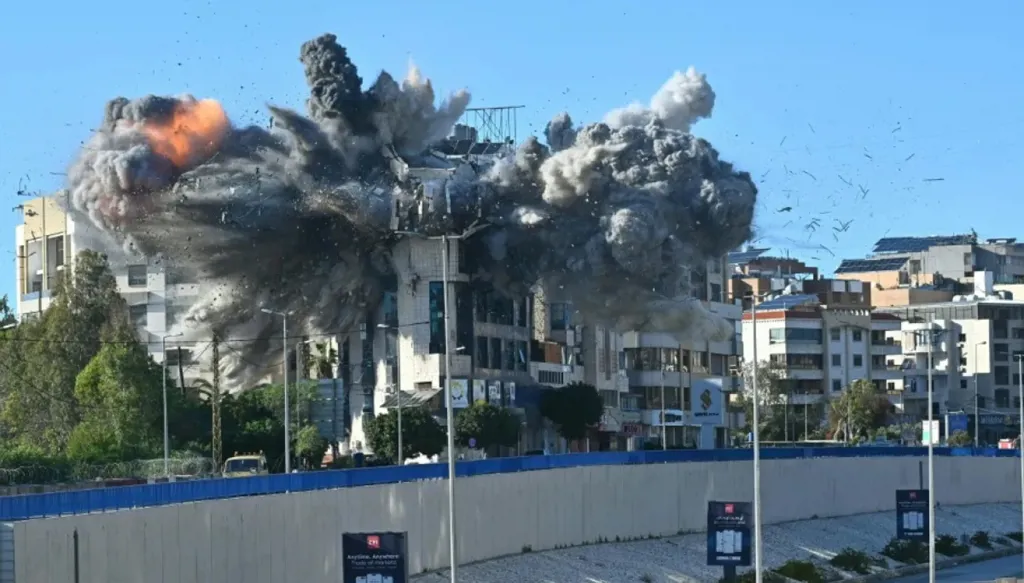 فنان لبناني قتلت إسرائيل والديه يقاضيها في فرنسا