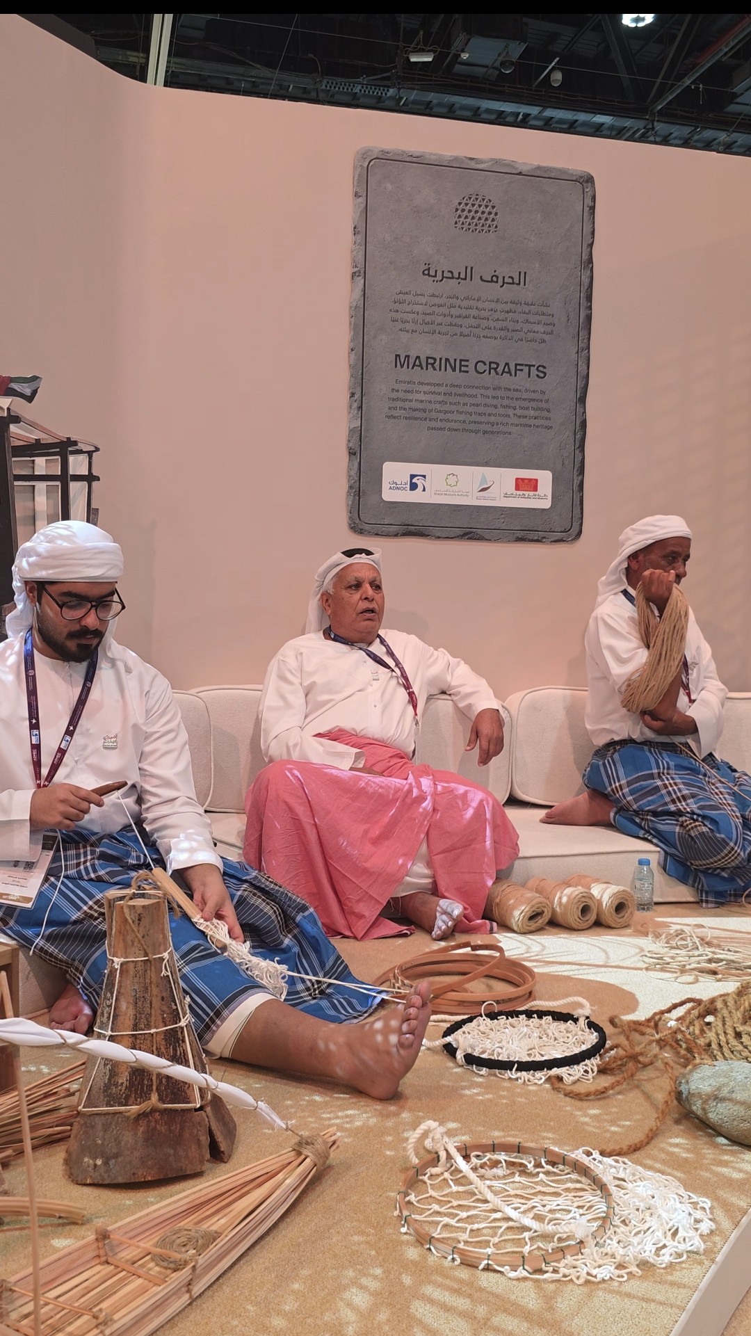 السيد أحمد سعيد ال علي نائب رئيس مجلس إدارة جمعية ابن ماجد للتراث الشعبي والتجديف (النهار)