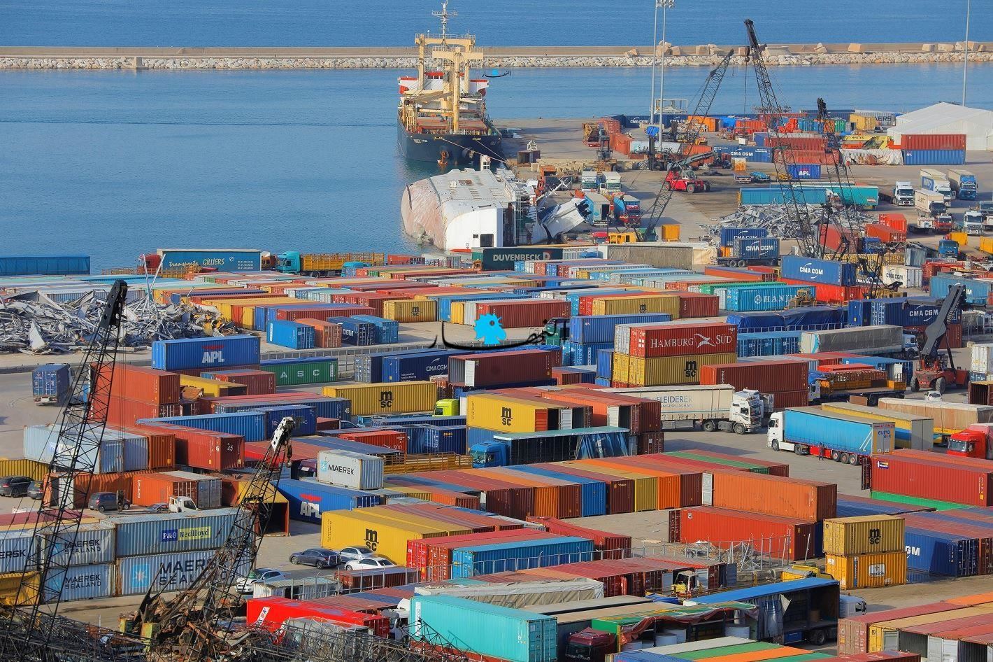 الحاويات في مرفأ بيروت (مارك فياض)