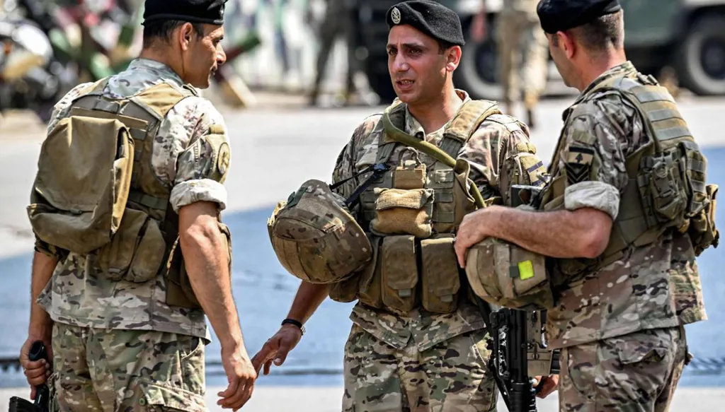 الجيش اللبناني يوقف مطلوبَين بجرائم إطلاق نار وسلب وترويج مخدرات