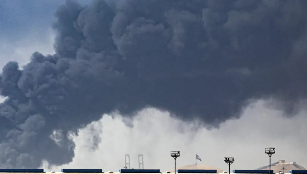 الخليج في اختبار الحرب
