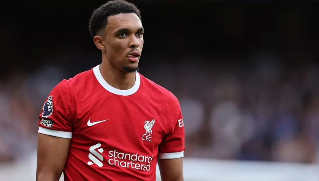 أرنولد يعمق جراح ليفربول