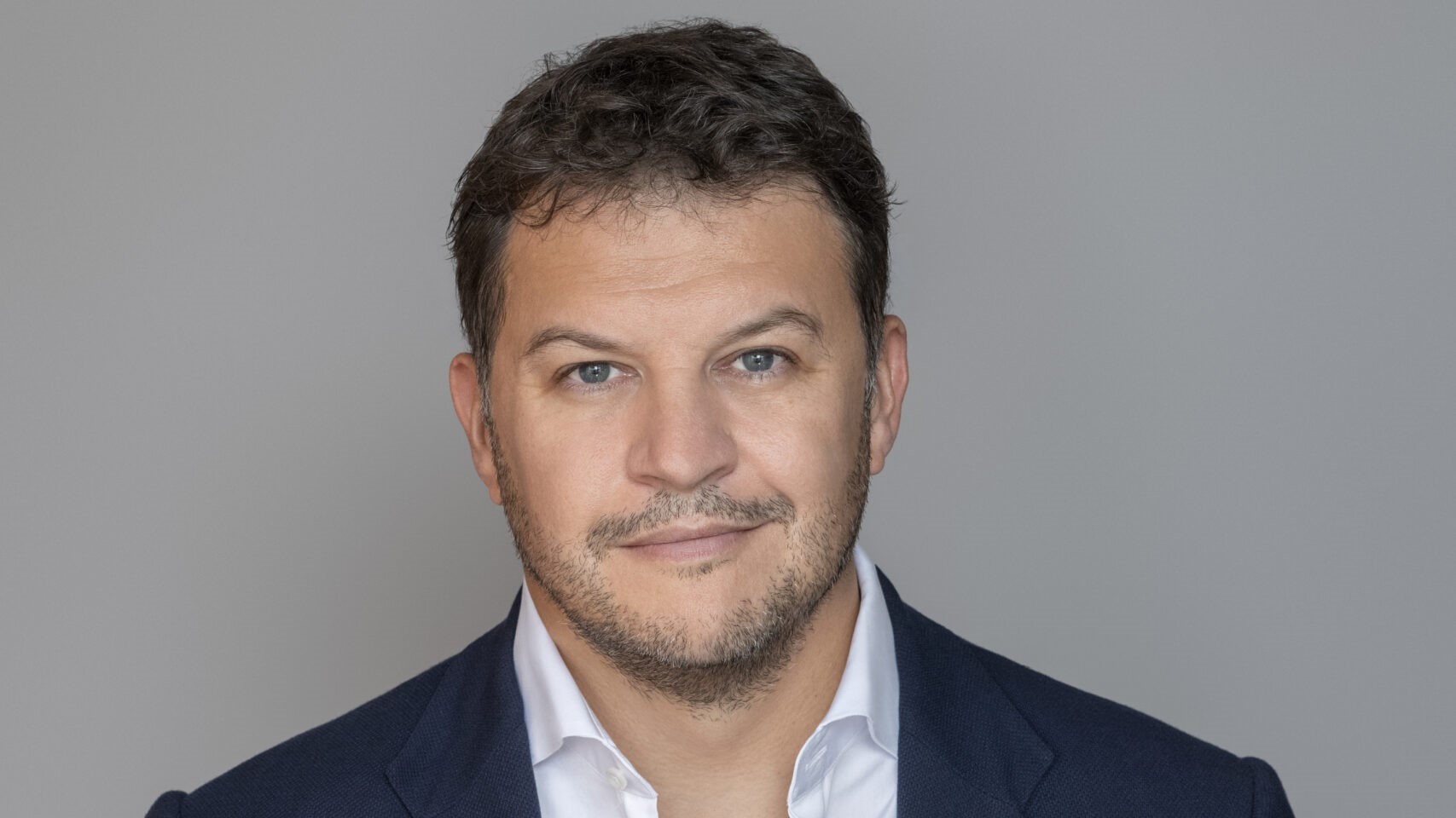 الكاتب الفرنسي غيوم ميسو.