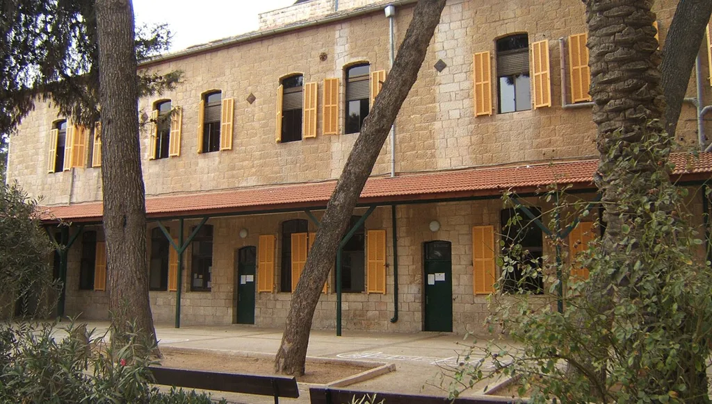 اعتقال إسرائيلي بتهمة الاعتداء على راهبة في القدس وسط مخاوف من تصاعد العنف الديني