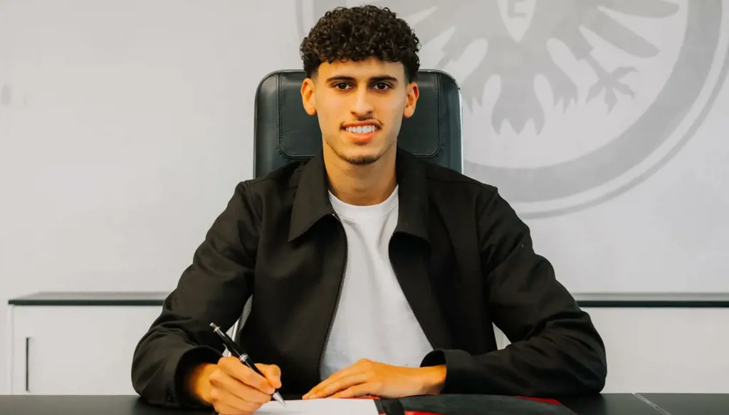 أيوب الميموني انطلاقة من أعماق ألمانيا إلى قمة الحلم الأوروبي