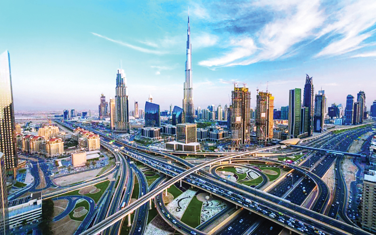 الاستئجار قد يكون الخيار الأمثل للمقيم الباحث عن المرونة فيما يمكن أن يكون الشراء خطوة استراتيجية لمن يخطط للاستقرار ويرغب في بناء حياة طويلة المدى (الإمارات اليوم)
