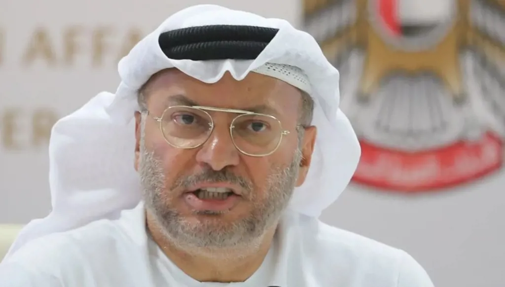 أنور قرقاش: دول الخليج العربي لا يمكن أن تبقى هدفاً لتردُّد إيران