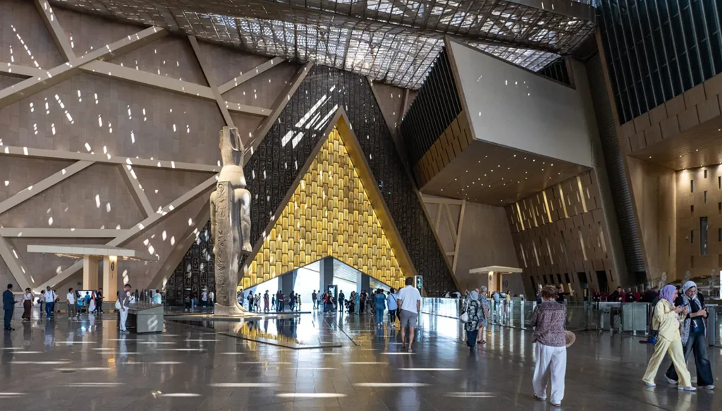 الأكبر عالمياً... المتحف المصري الكبير يوحّد مصر القديمة والجديدة