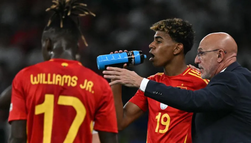 منتخب إسبانيا يختار بديل لامين يامال